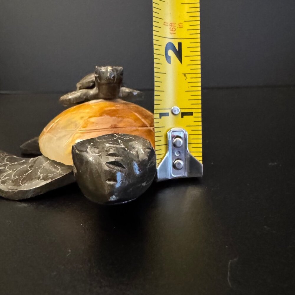 Hand Carved Marble Stone Sea Turtle w/ Baby Figurine Carving 4" X 4" - Picture 15 of 16